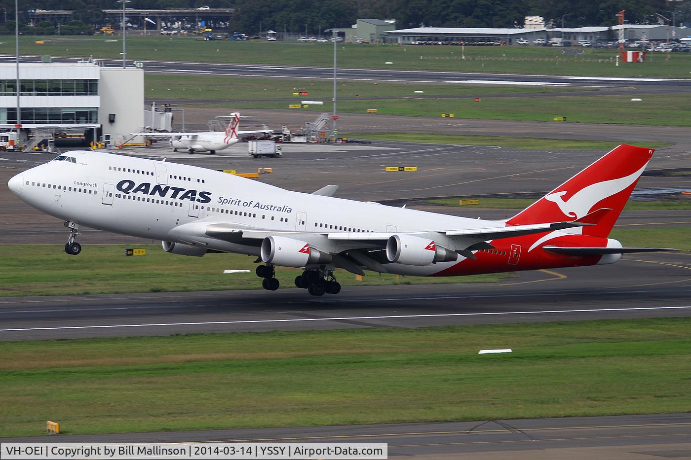 VH-OEI, 2003 Boeing 747-438/ER C/N 32913, rotating from 34L
