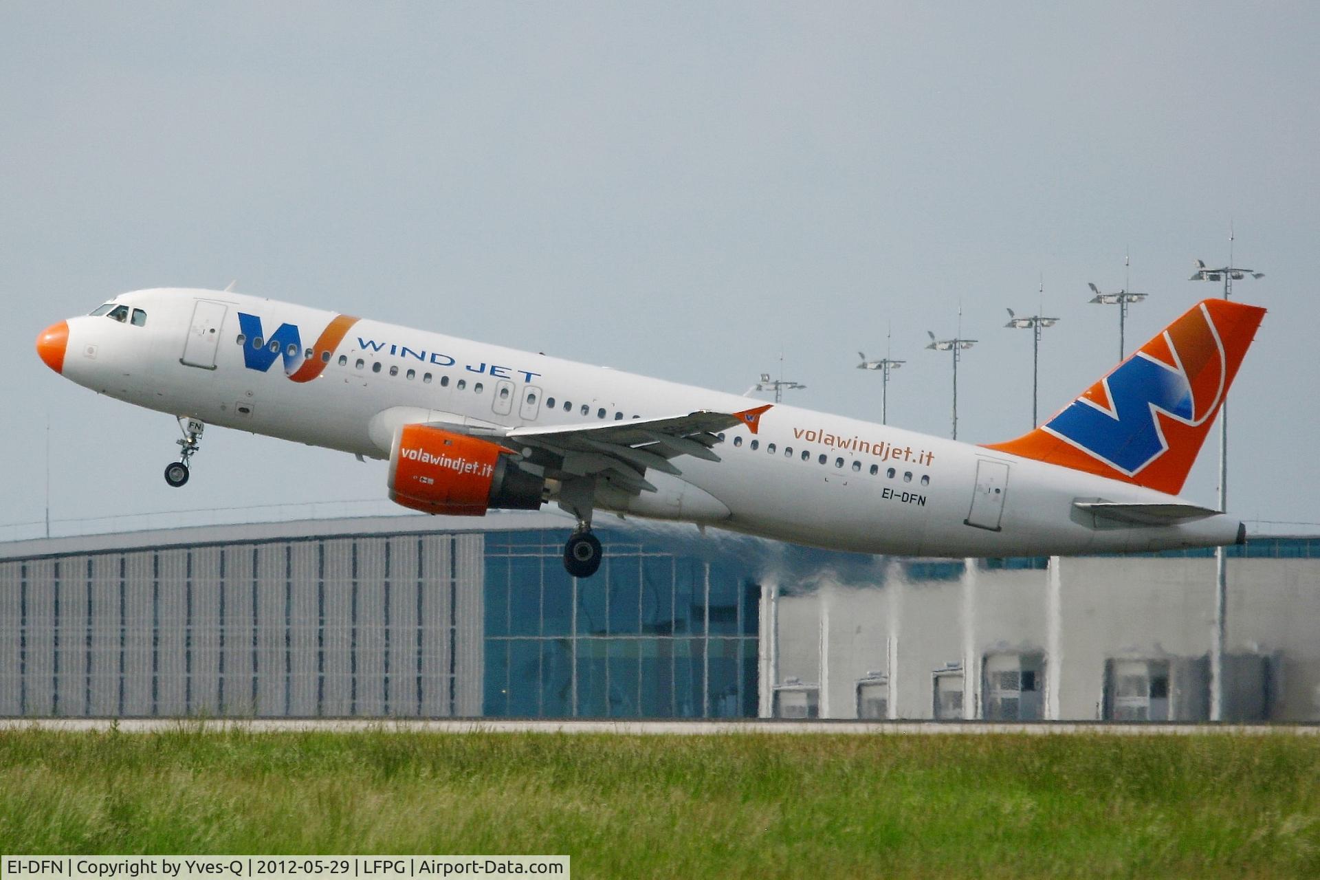 EI-DFN, 1991 Airbus A320-211 C/N 204, Airbus A320-211, Take off Rwy 26R, Roissy Charles De Gaulle Airport (LFPG-CDG)