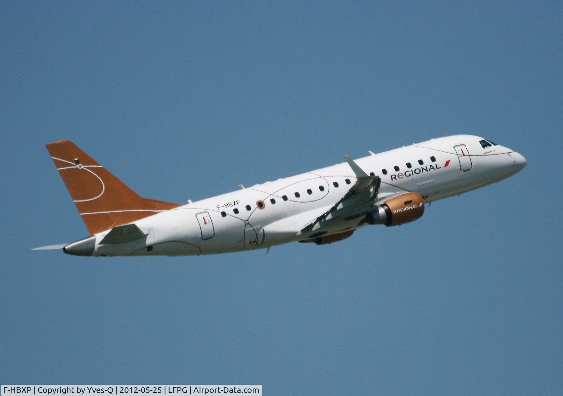 F-HBXP, 2004 Embraer 170LR (ERJ-170-100LR) C/N 17000036, Embraer 170ST, Take off Rwy 08L, Roissy Charles De Gaulle Airport (LFPG-CDG)
