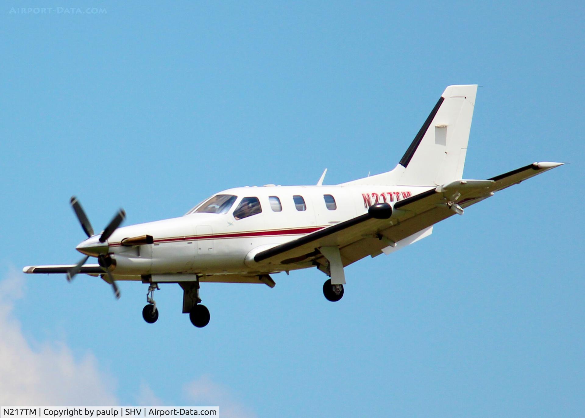 N217TM, 2001 Socata TBM-700 C/N 217, At Shreveport Regional.