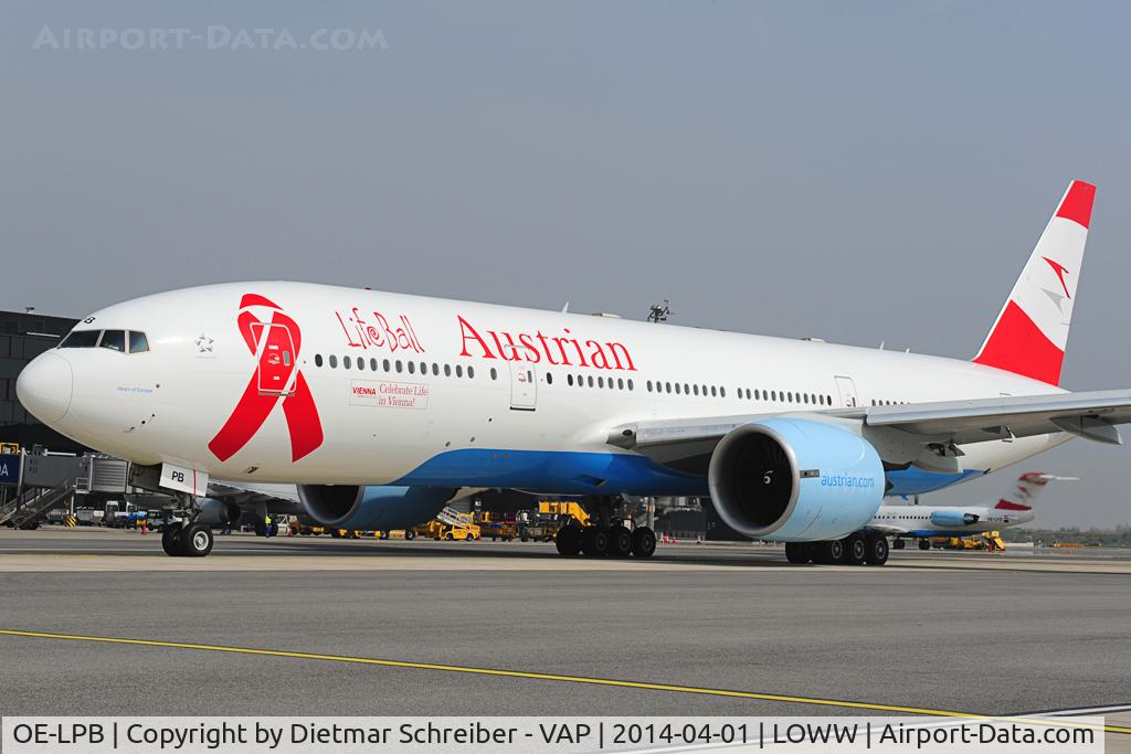OE-LPB, 1998 Boeing 777-2Z9/ER C/N 28699, Austrian Airlines Boeing 777-200
