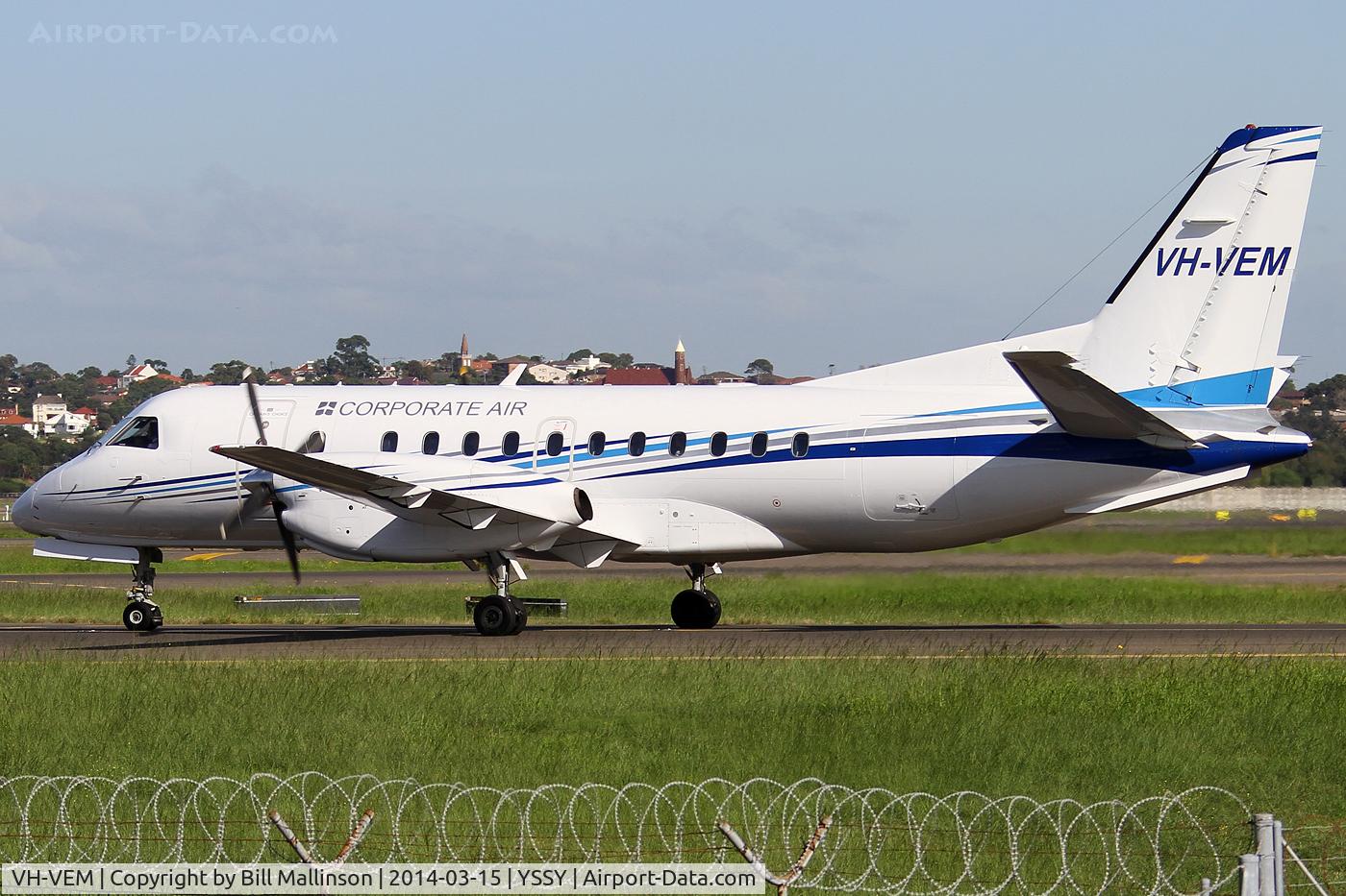 VH-VEM, 1994 Saab 340B C/N 340B-364, taxiing to 34R