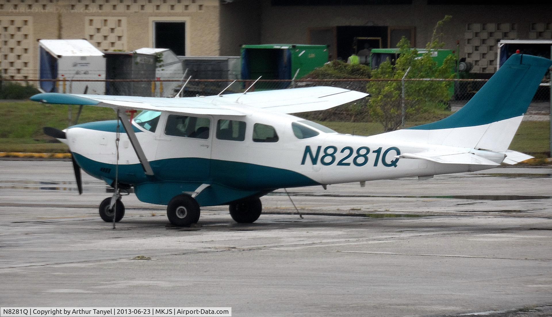 N8281Q, 1976 Cessna U206F Stationair C/N U20603142, On tarmac @ MKJS
