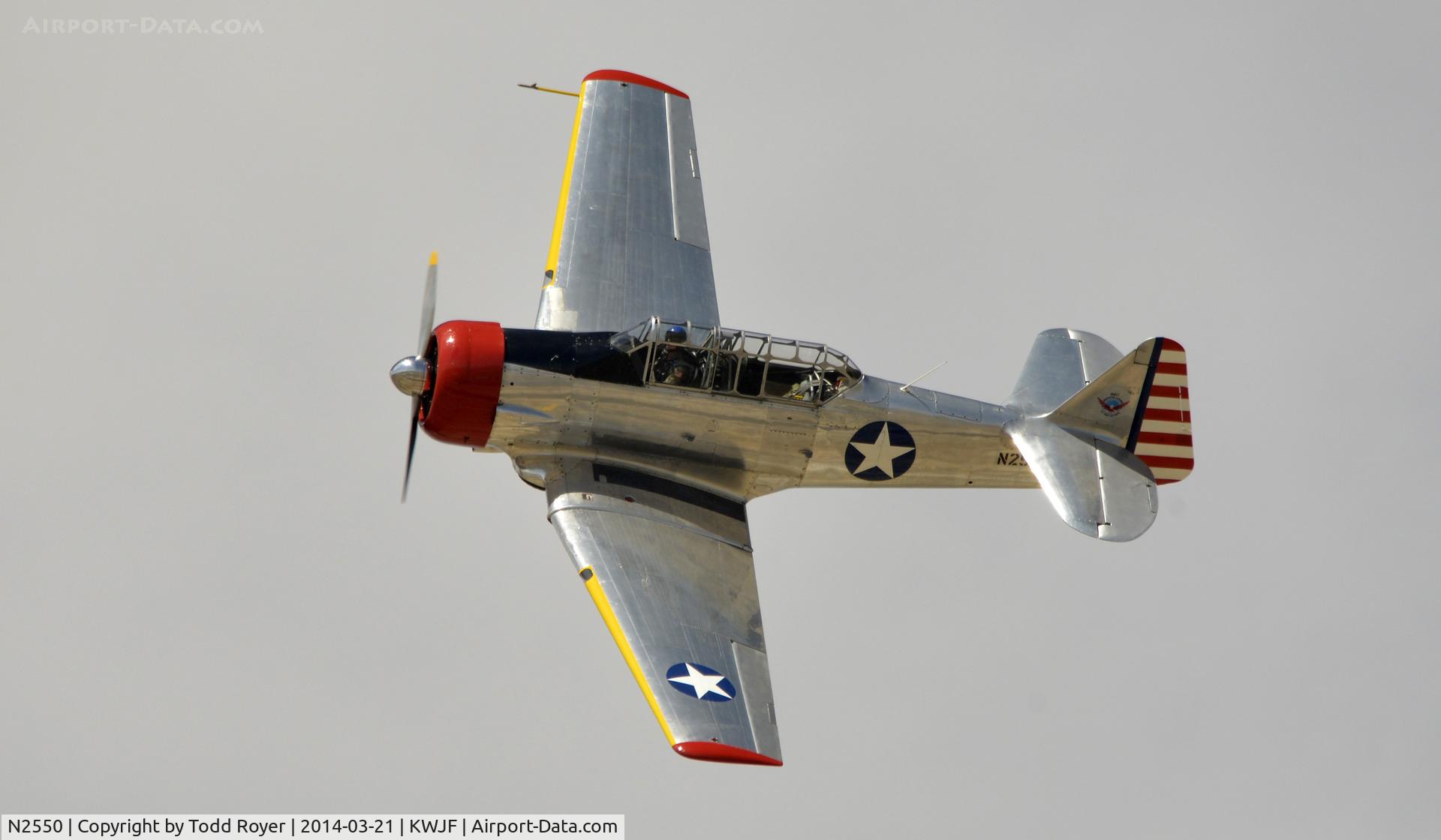 N2550, 1985 North American SNJ-5 Texan C/N 43683, Los Angeles County Airshow 2014