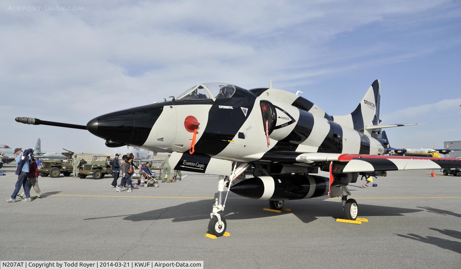 N207AT, 1961 Douglas A-4L (A4D-2N) C/N 12774, On display at the Los Angeles County Airshow 2014