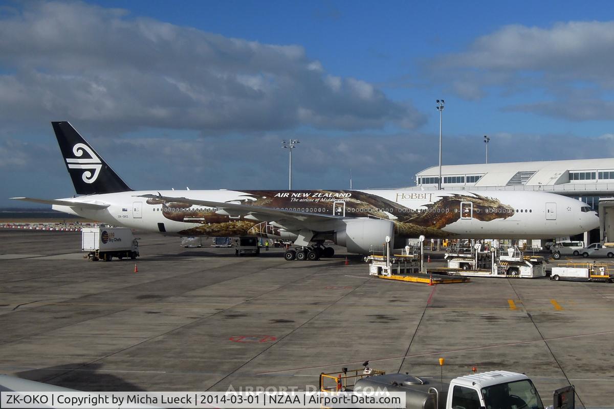 ZK-OKO, 2011 Boeing 777-306/ER C/N 38407, Smaug