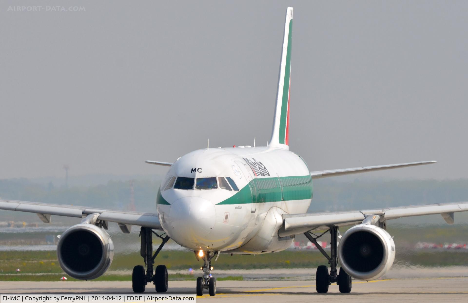 EI-IMC, 2003 Airbus A319-112 C/N 2057, Alitalia A319 lining-up