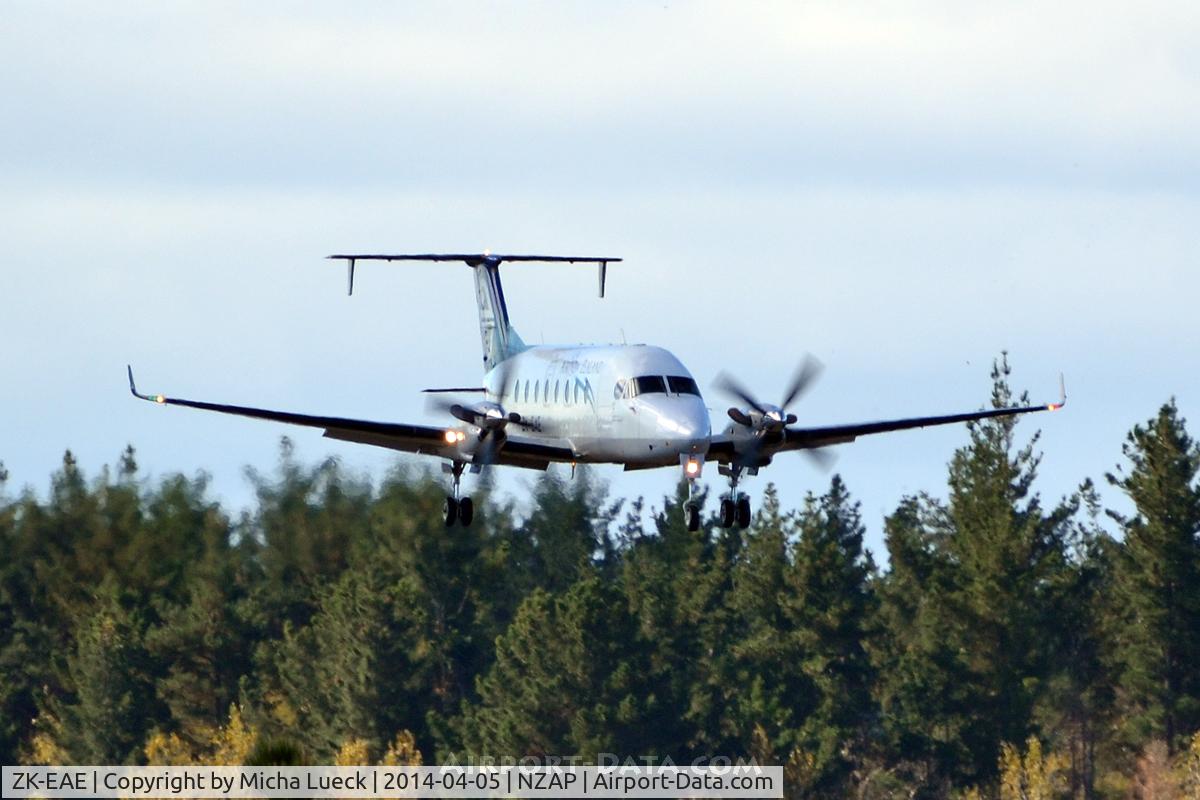 ZK-EAE, 2001 Beech 1900D C/N UE-428, At Taupo
