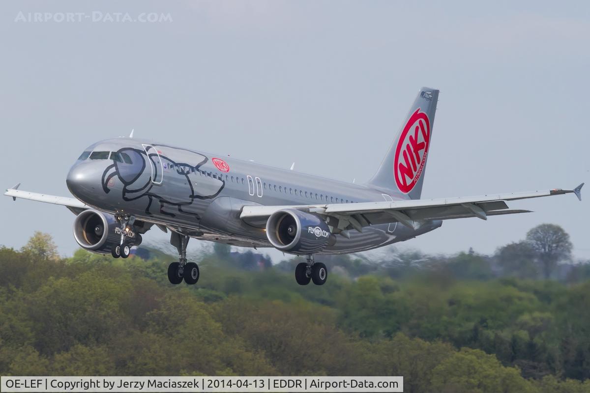 OE-LEF, 2010 Airbus A320-214 C/N 4368, Airbus A320-214