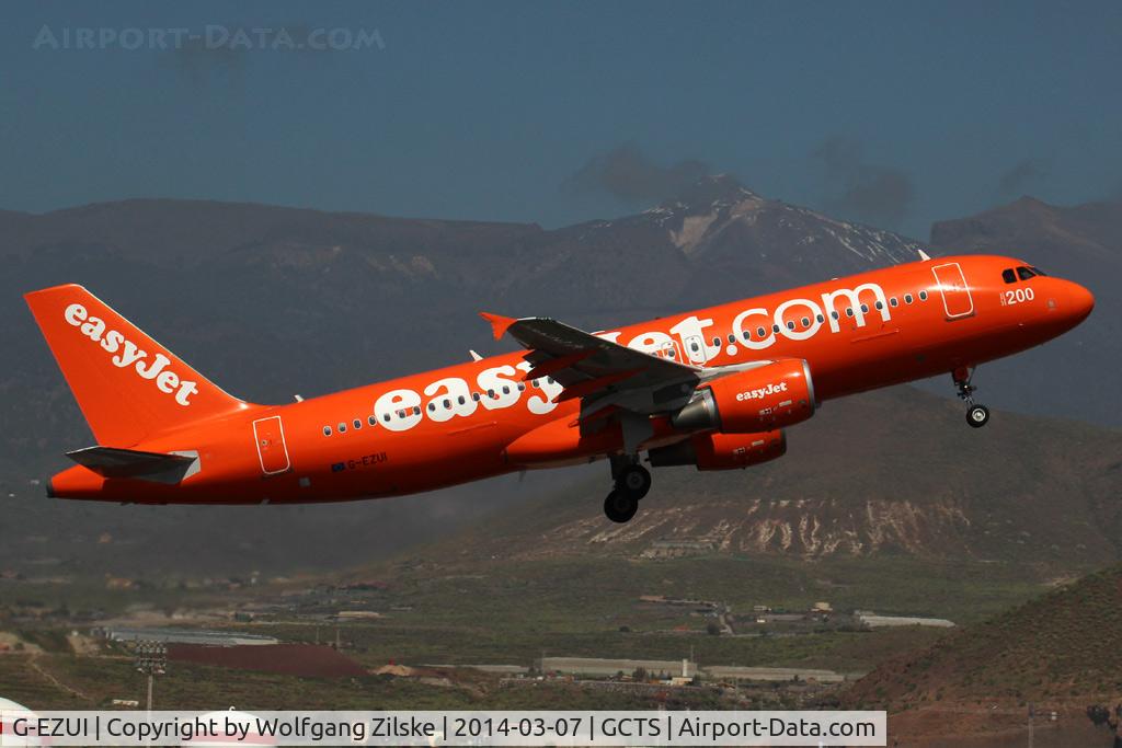 G-EZUI, 2011 Airbus A320-214 C/N 4721, visitor