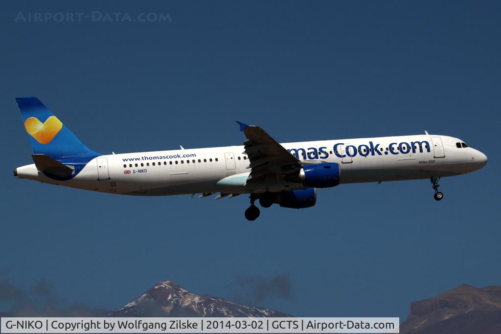 G-NIKO, 2000 Airbus A321-211 C/N 1250, With the mountain Teide in the background