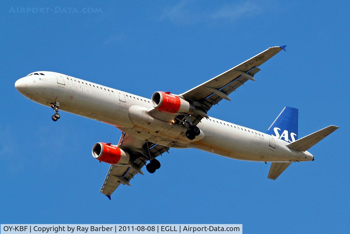 OY-KBF, 2002 Airbus A321-232 C/N 1807, OY-KBF   Airbus A321-232 [1807] (SAS Scandinavian Airlines) Home~G 08/08/2011. On approach 27R.