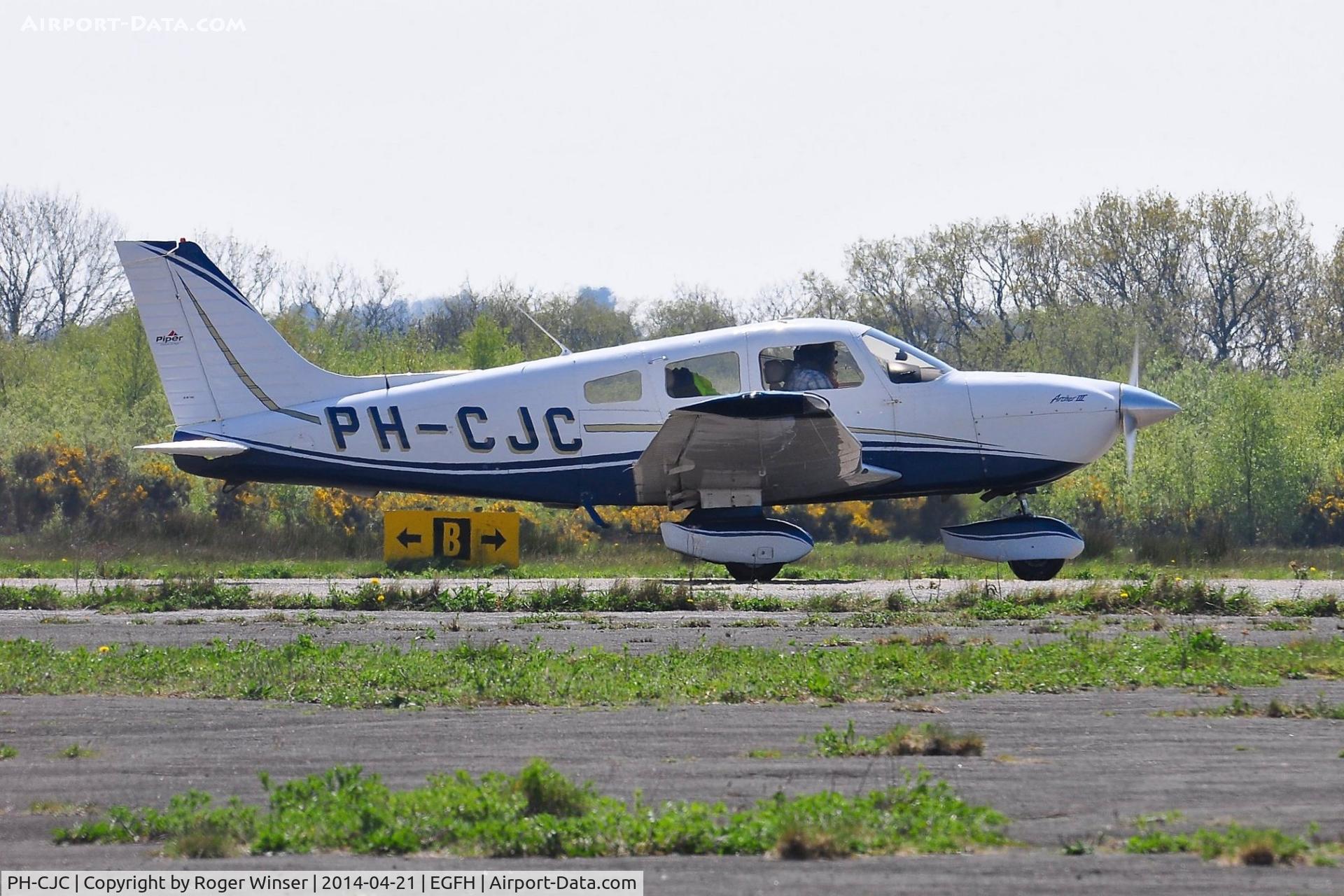 PH-CJC, 2004 Piper PA-28-181 Archer III C/N 2843595, Visiting Cherokee Archer III.
