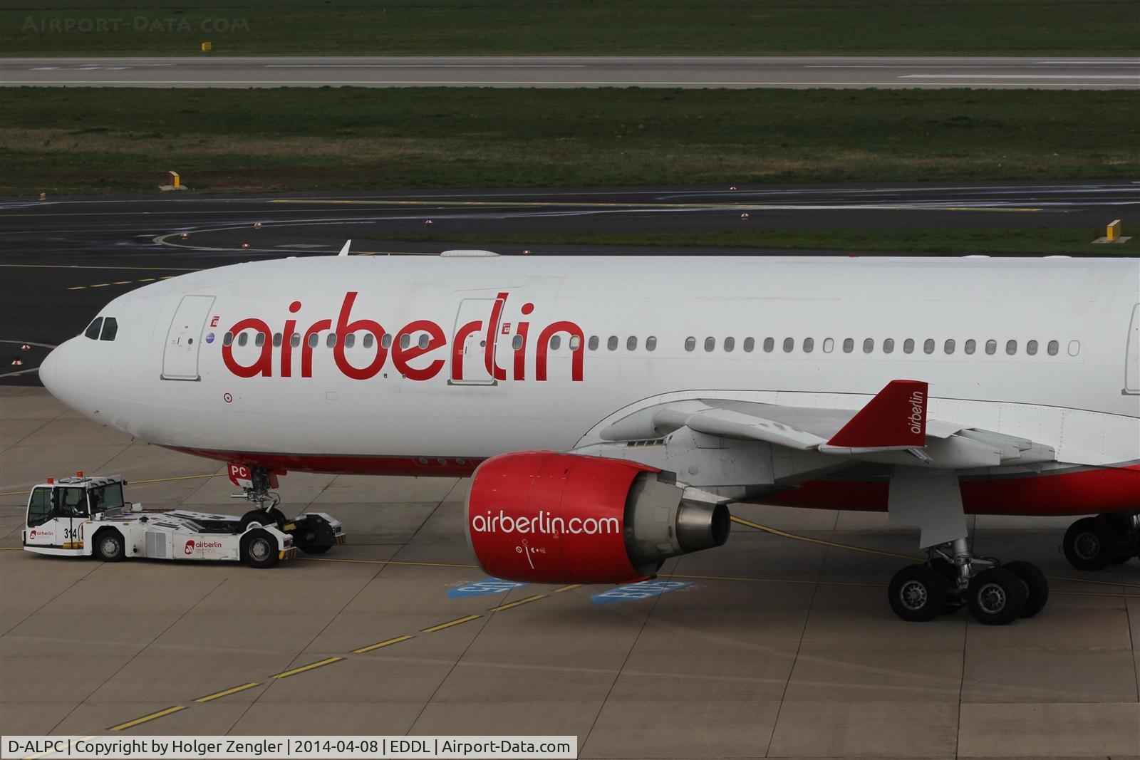 D-ALPC, 2002 Airbus A330-223 C/N 444, On the way to parking position....