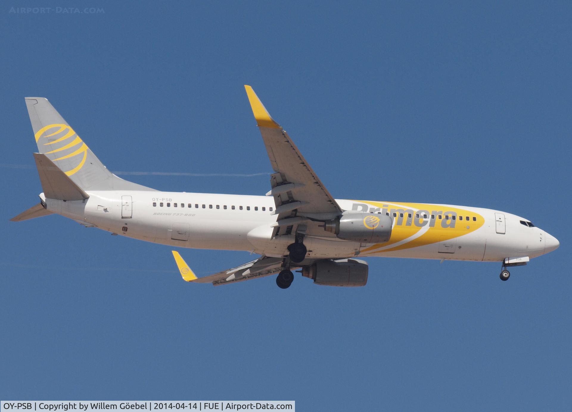 OY-PSB, 2007 Boeing 737-8Q8 C/N 30722, Prepare for landing on Airport of Fuertefentura