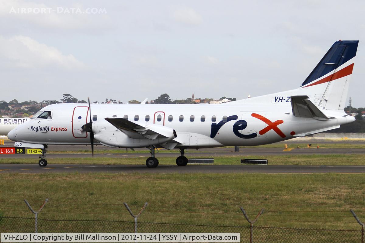 VH-ZLO, Saab 340B C/N 340B-382, taxiing to 34R