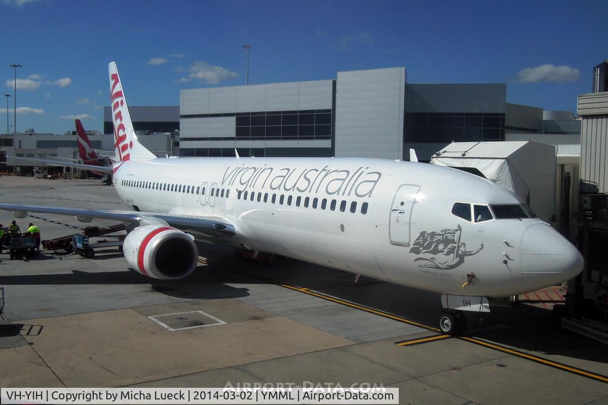 VH-YIH, 2012 Boeing 737-8FE C/N 38712, At Tullamarine