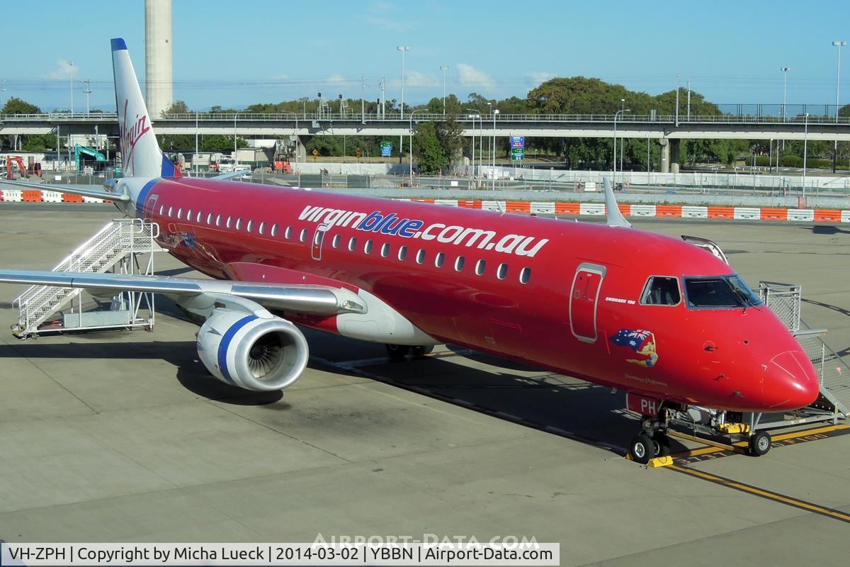 VH-ZPH, 2008 Embraer 190AR (ERJ-190-100IGW) C/N 19000199, At Brisbane