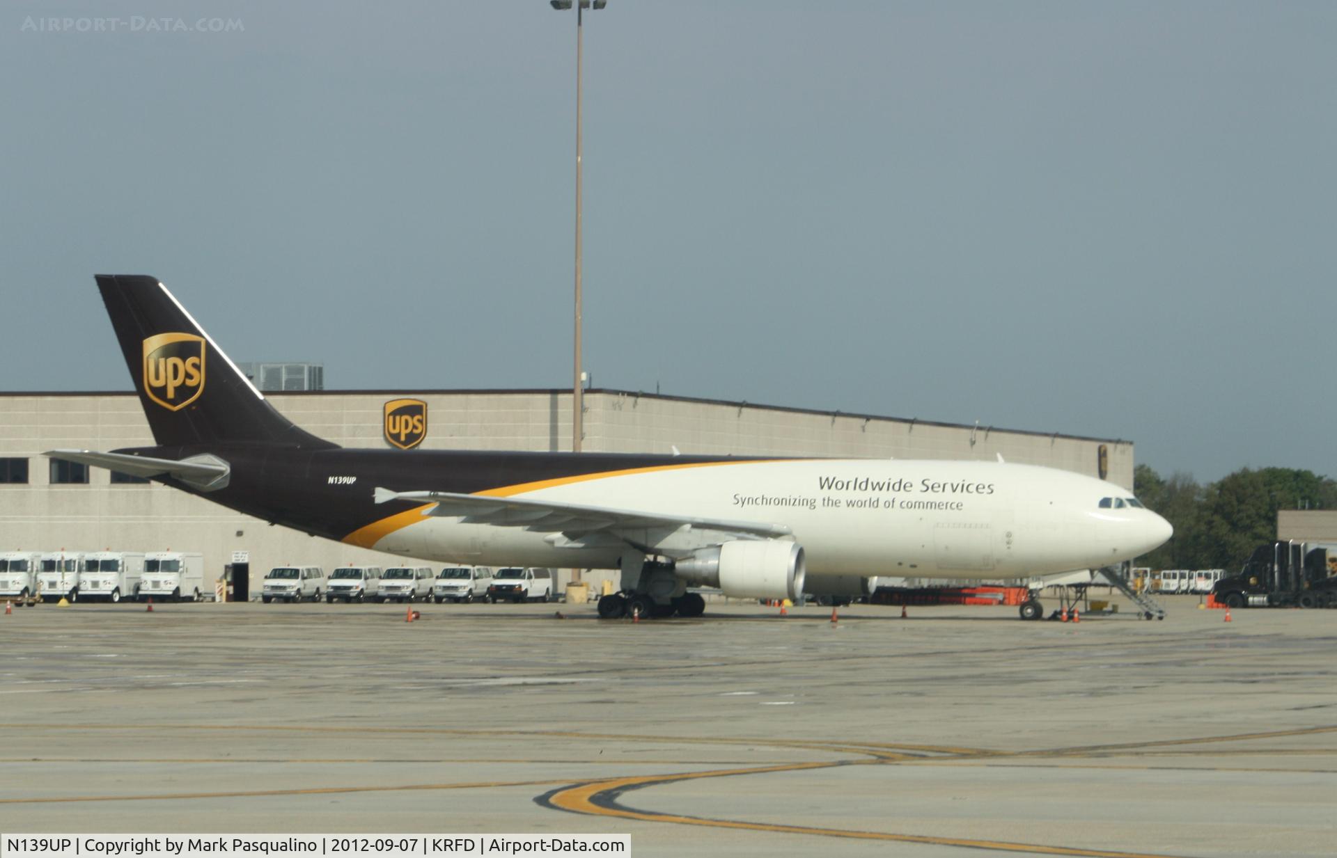 N139UP, 2001 Airbus A300F4-622R(F) C/N 0822, Airbus A300F4-622R