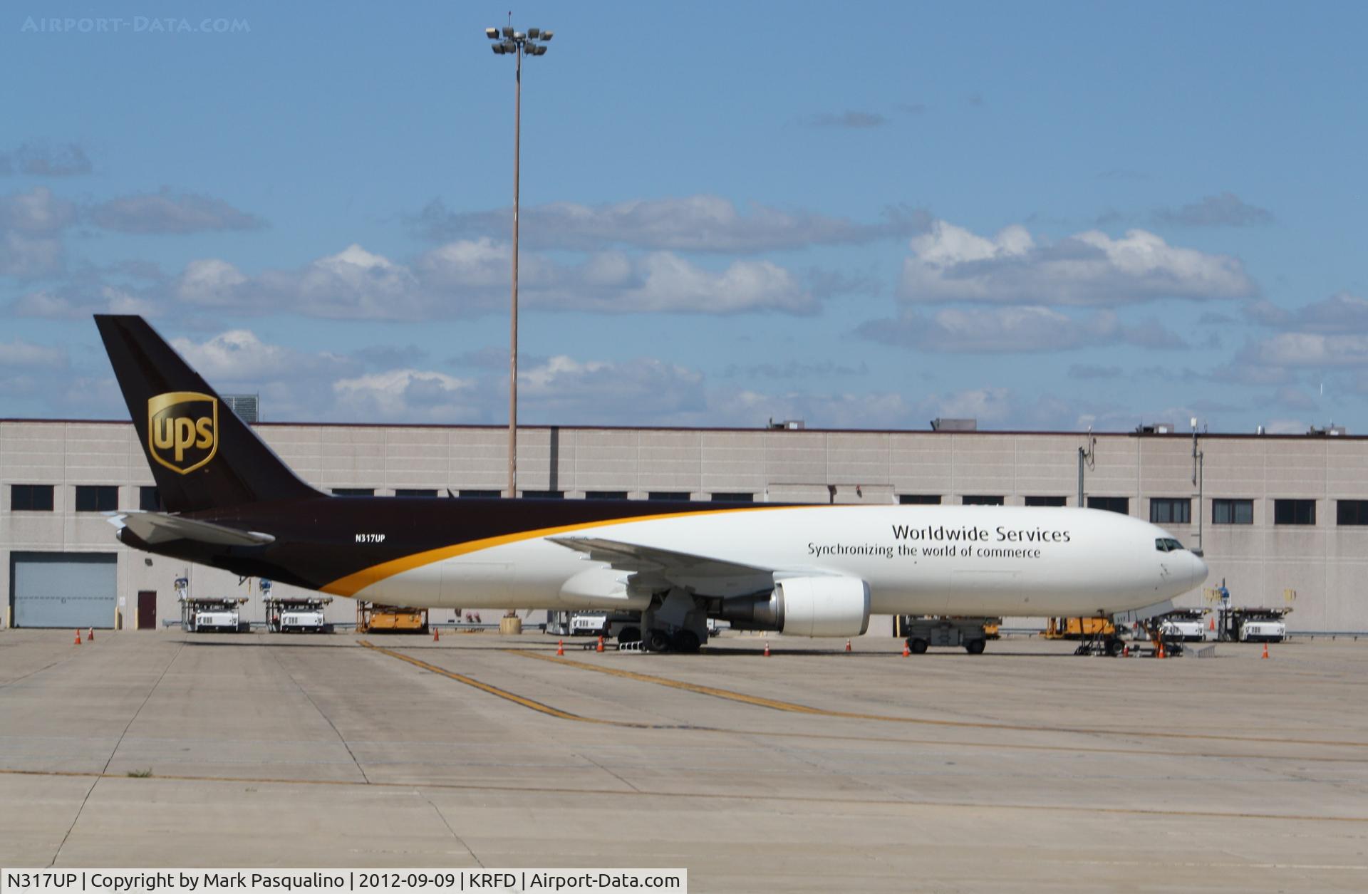 N317UP, 1997 Boeing 767-34AF C/N 27745, Boeing 767-300F