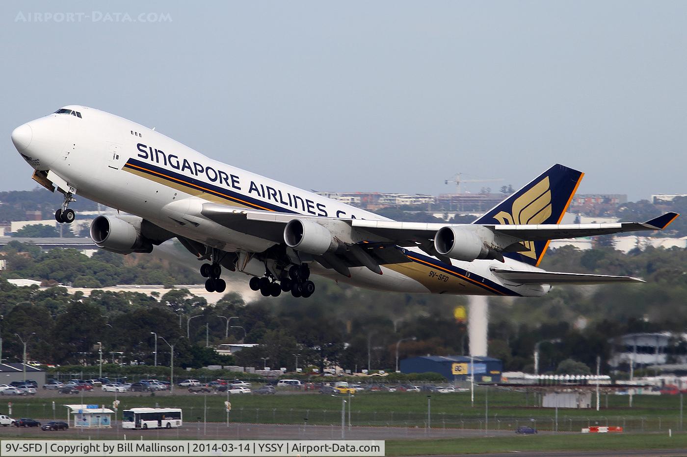 9V-SFD, 1995 Boeing 747-412F/SCD C/N 26553, away from 34L
