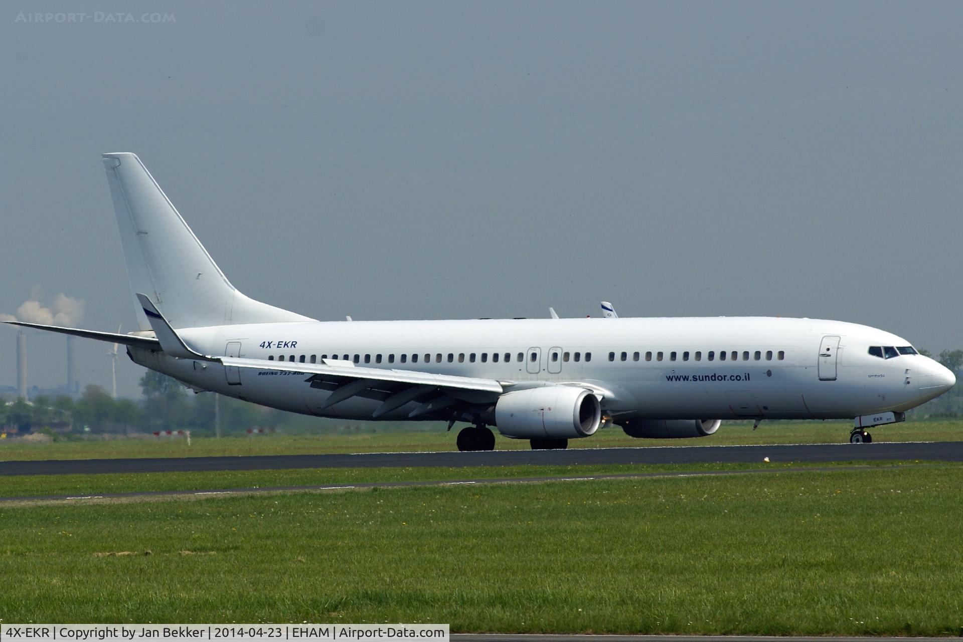 4X-EKR, 2000 Boeing 737-804 C/N 30466, Schiphol Polderbaan