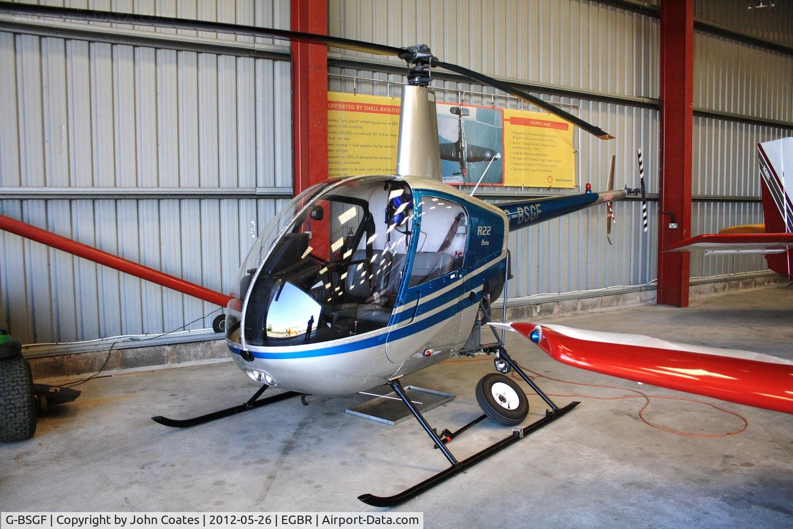 G-BSGF, 1990 Robinson R22 Beta C/N 1383, Resident