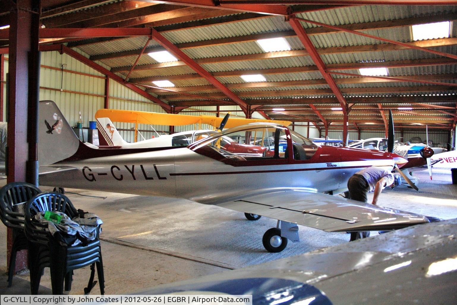 G-CYLL, 2006 Sequoia F-8L C/N PFA 100-14572, Resident