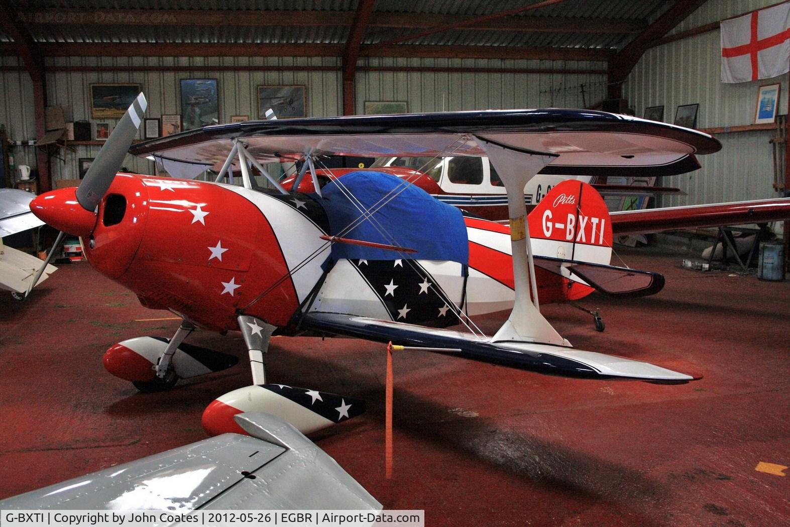 G-BXTI, 1971 Pitts S-1S Special C/N NP1, Hangared