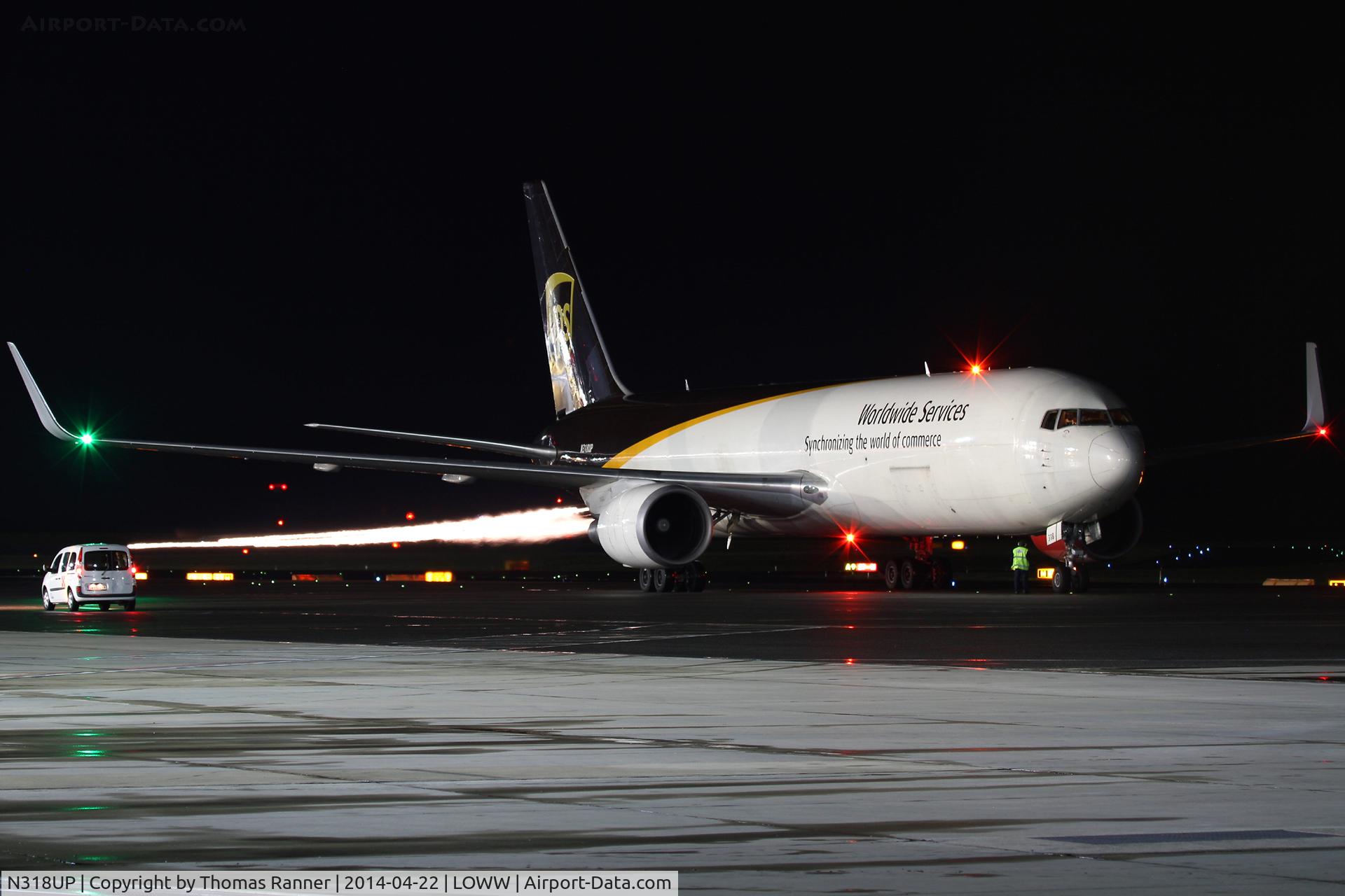 N318UP, 1997 Boeing 767-34AF C/N 27746, UPS B767