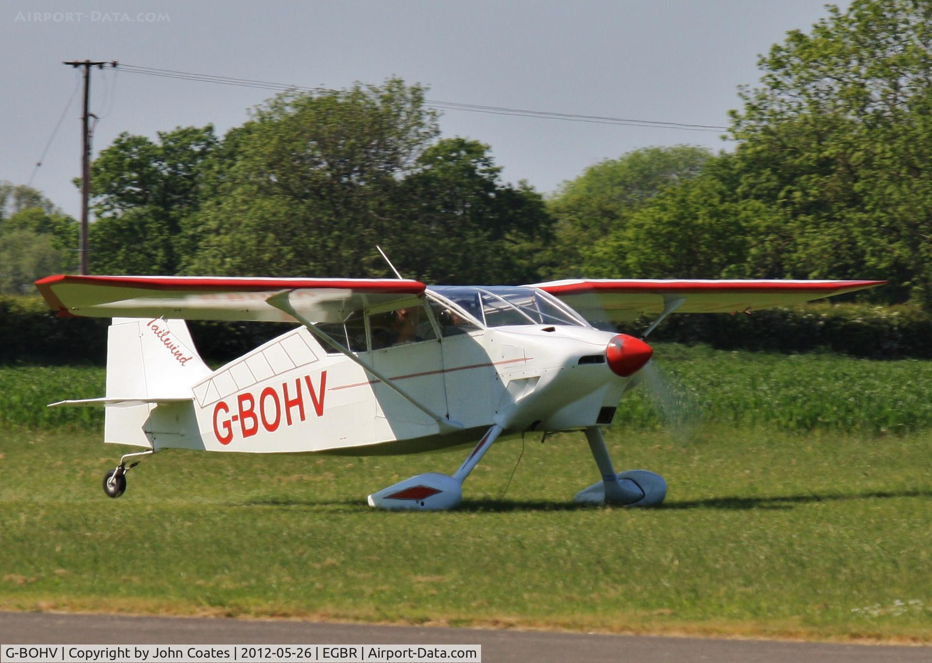 G-BOHV, 1990 Wittman W-8 Tailwind C/N PFA 031-11151, Departing