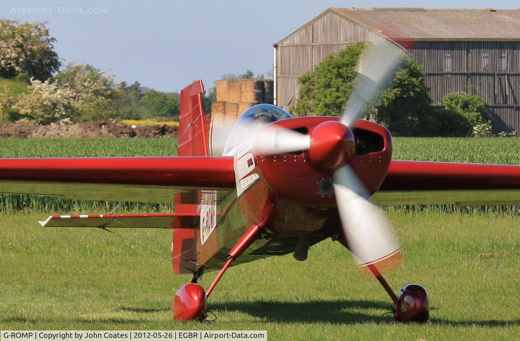 G-ROMP, 1987 Extra EA-230H C/N 001, Taxiing