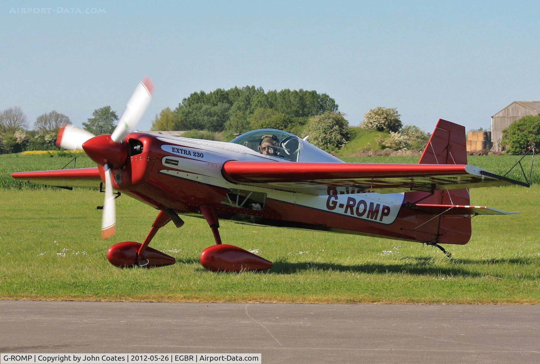 G-ROMP, 1987 Extra EA-230H C/N 001, Taxiing