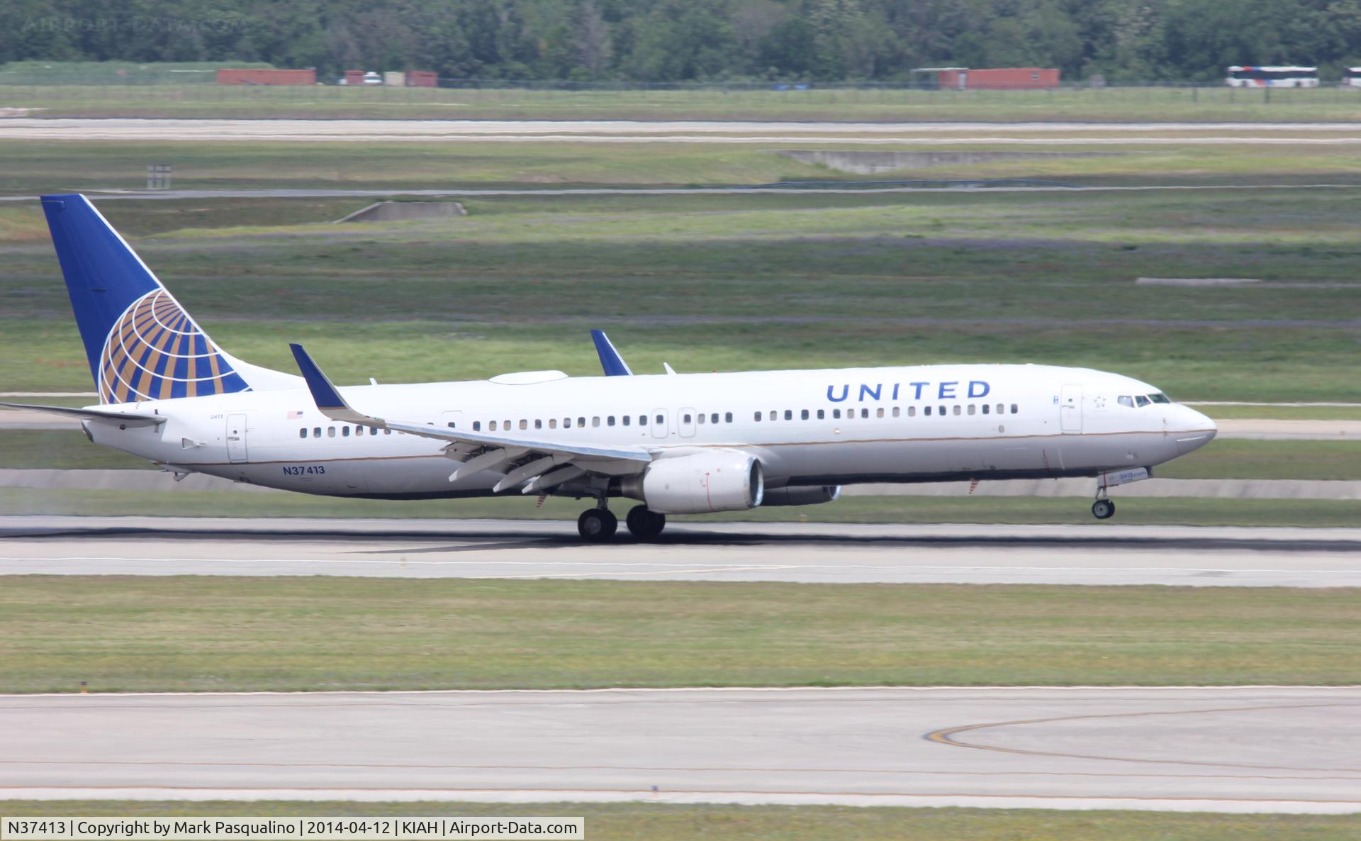 N37413, 2008 Boeing 737-924/ER C/N 31664, Boeing 737-900ER