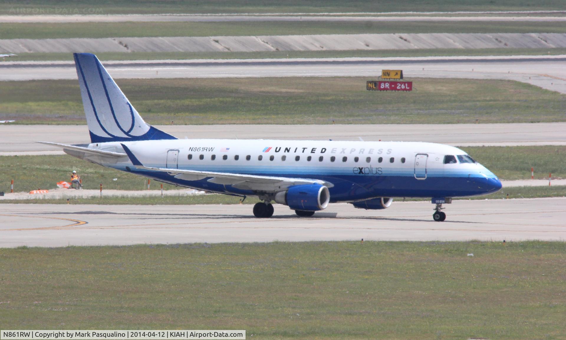 N861RW, 2005 Embraer 170SE (ERJ-170-100SE) C/N 17000094, ERJ 170-100 SE
