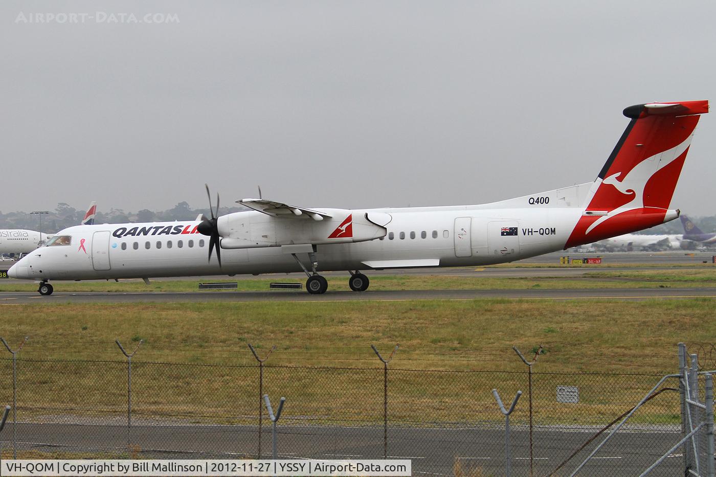 VH-QOM, 2008 De Havilland Canada DHC-8-402Q Dash 8 C/N 4217, taxiing to 34R