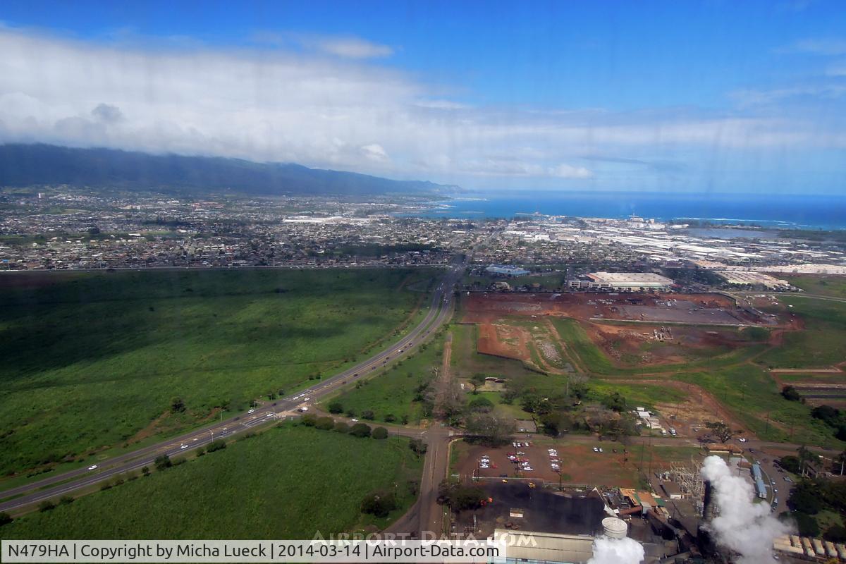 N479HA, 2001 Boeing 717-22A C/N 55124, On approach to Kahului
