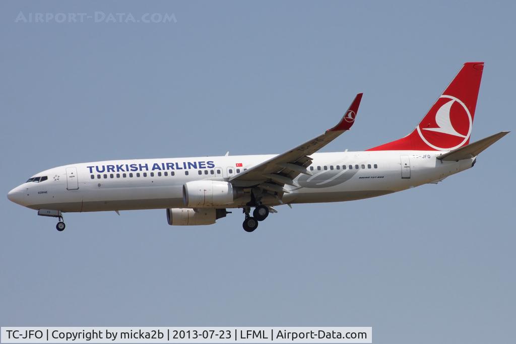 TC-JFO, 1999 Boeing 737-8F2 C/N 29777, Landing