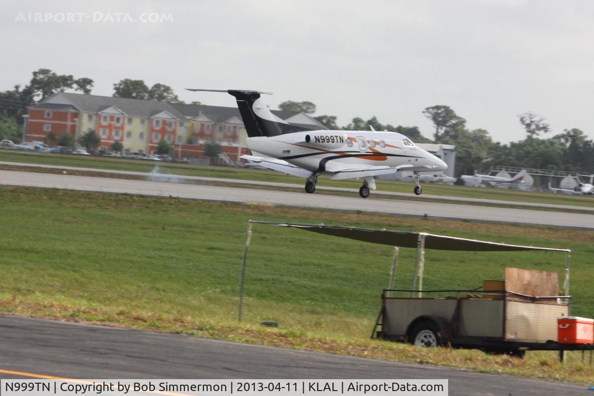 N999TN, 2012 Embraer EMB-500 Phenom 100 C/N 50000270, Arriving at Lakeland during Sun N Fun 2013.