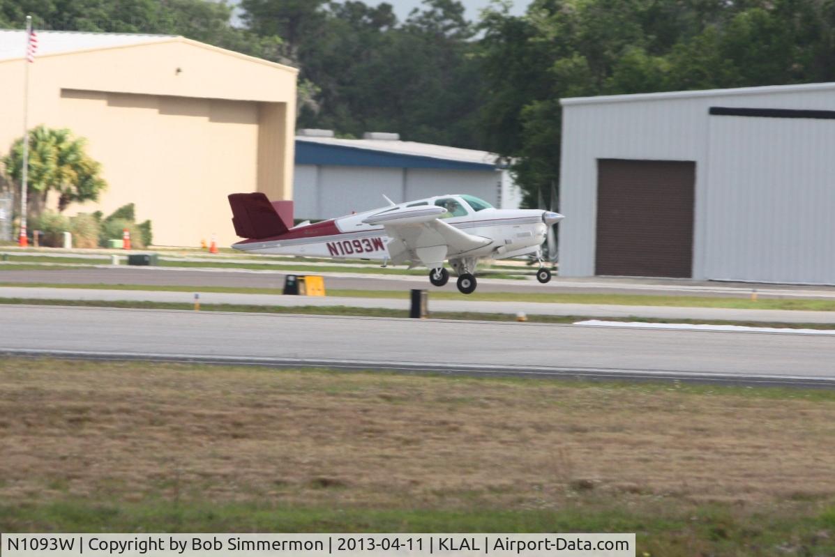 N1093W, 1973 Beech V35B Bonanza C/N D-9506, Arriving at Sun N Fun 2013 - Lakeland, FL