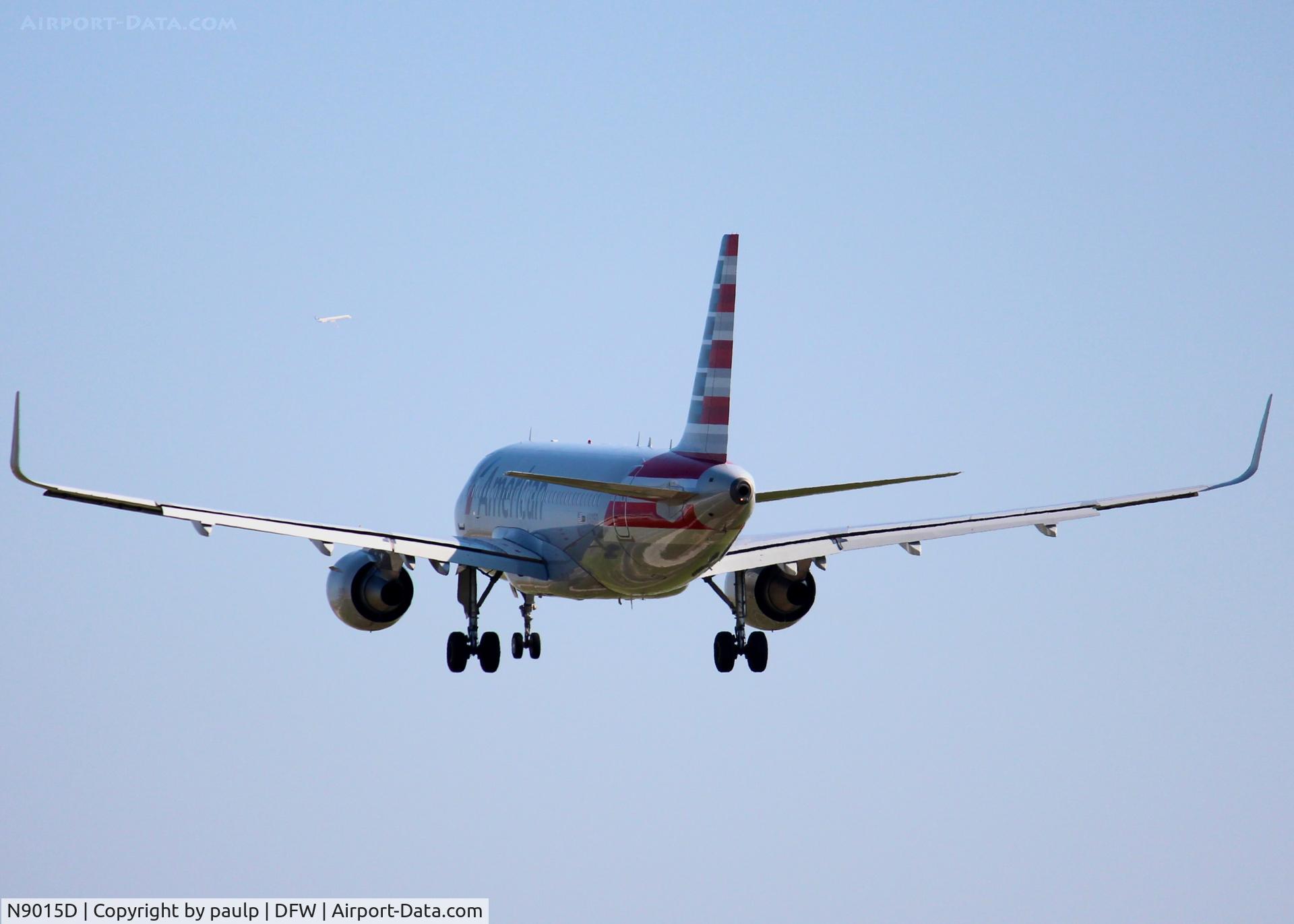 N9015D, 2013 Airbus A319-112 C/N 5327, Early morning landing at DFW.