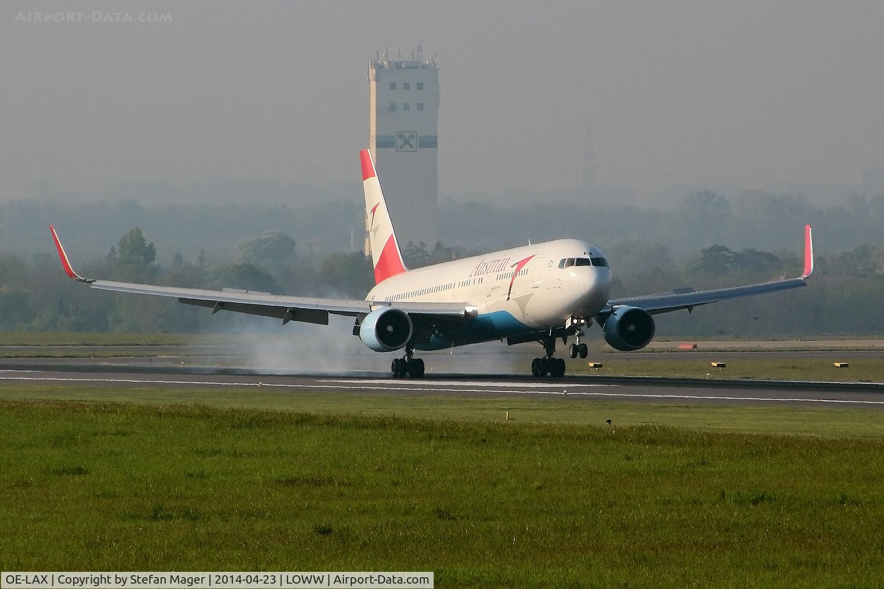 OE-LAX, 1992 Boeing 767-3Z9/ER C/N 27095, Austrian B767-300ER @ VIE