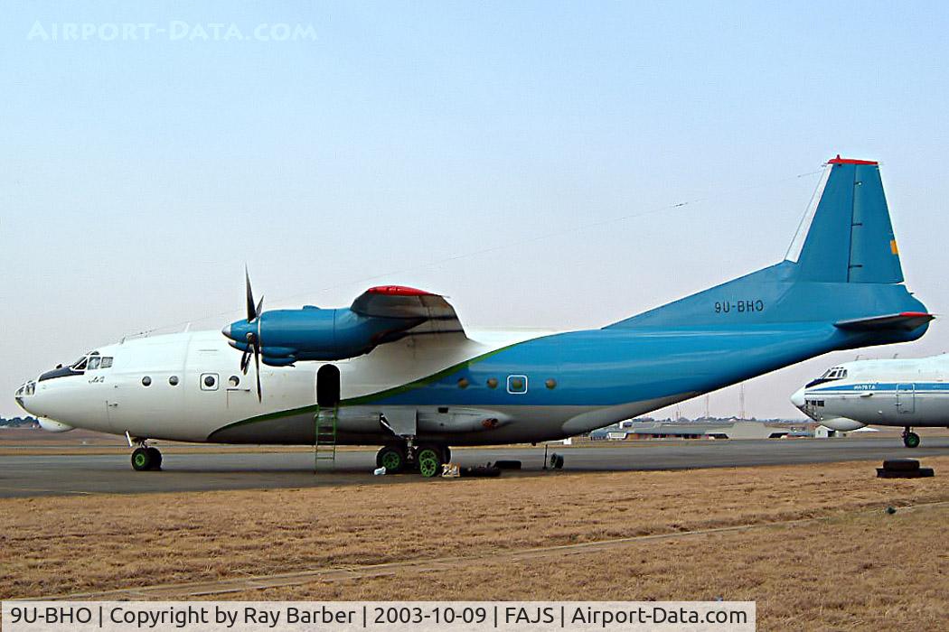 9U-BHO, 1968 Antonov An-12B C/N 8345503, Antonov An-12B [8345503] (Mango Airlines) Johannesburg-International~ZS 09/10/2003