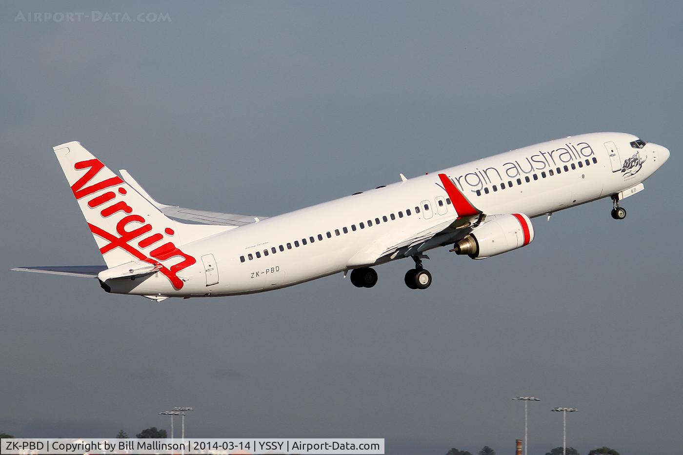 ZK-PBD, 2004 Boeing 737-8FE C/N 33996, away from 34L