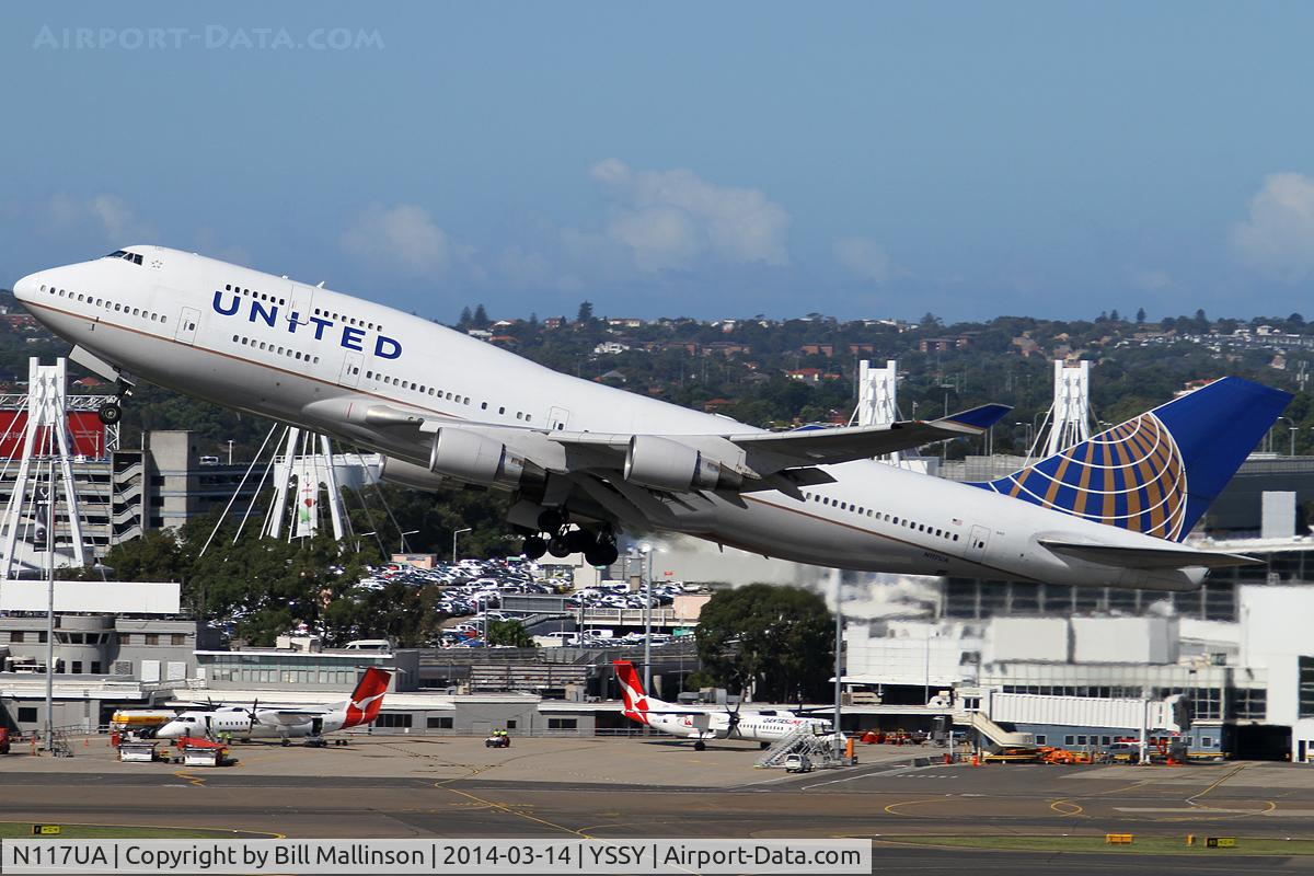 N117UA, 1999 Boeing 747-422 C/N 28810, away from 34L