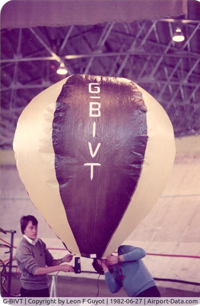 G-BIVT, 1981 Saffery C SAFFERY S80 C/N LFG-001, Calshot Hot Air Balloon Meet, June 1982
