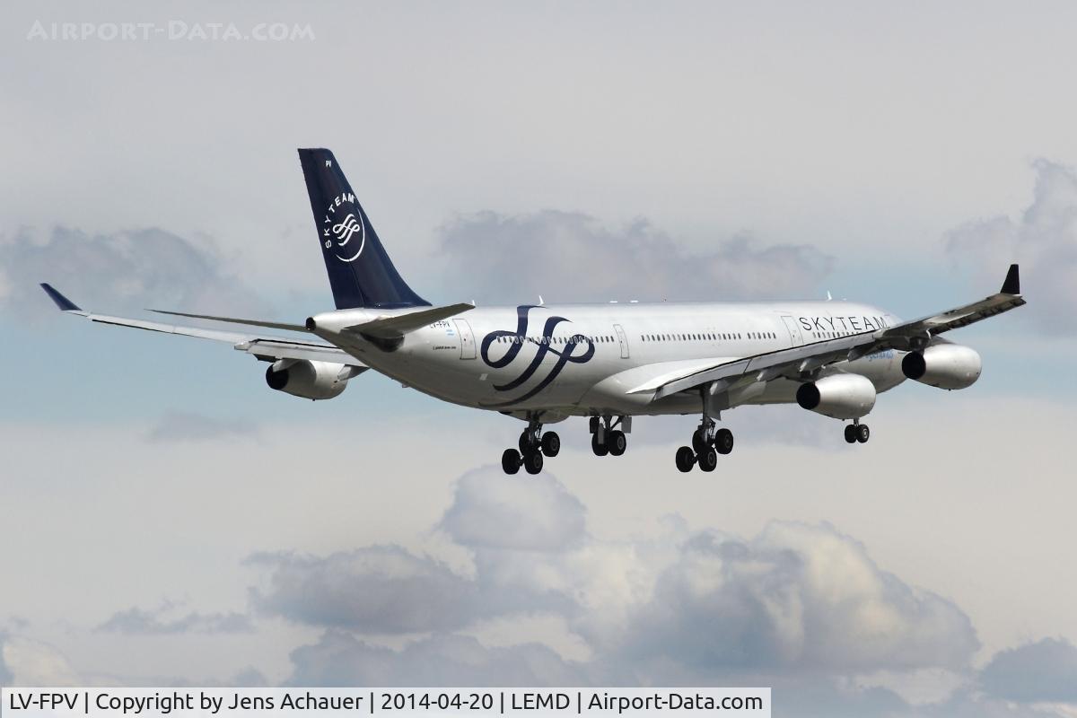 LV-FPV, 1997 Airbus A340-313X C/N 193, seconds before touch down