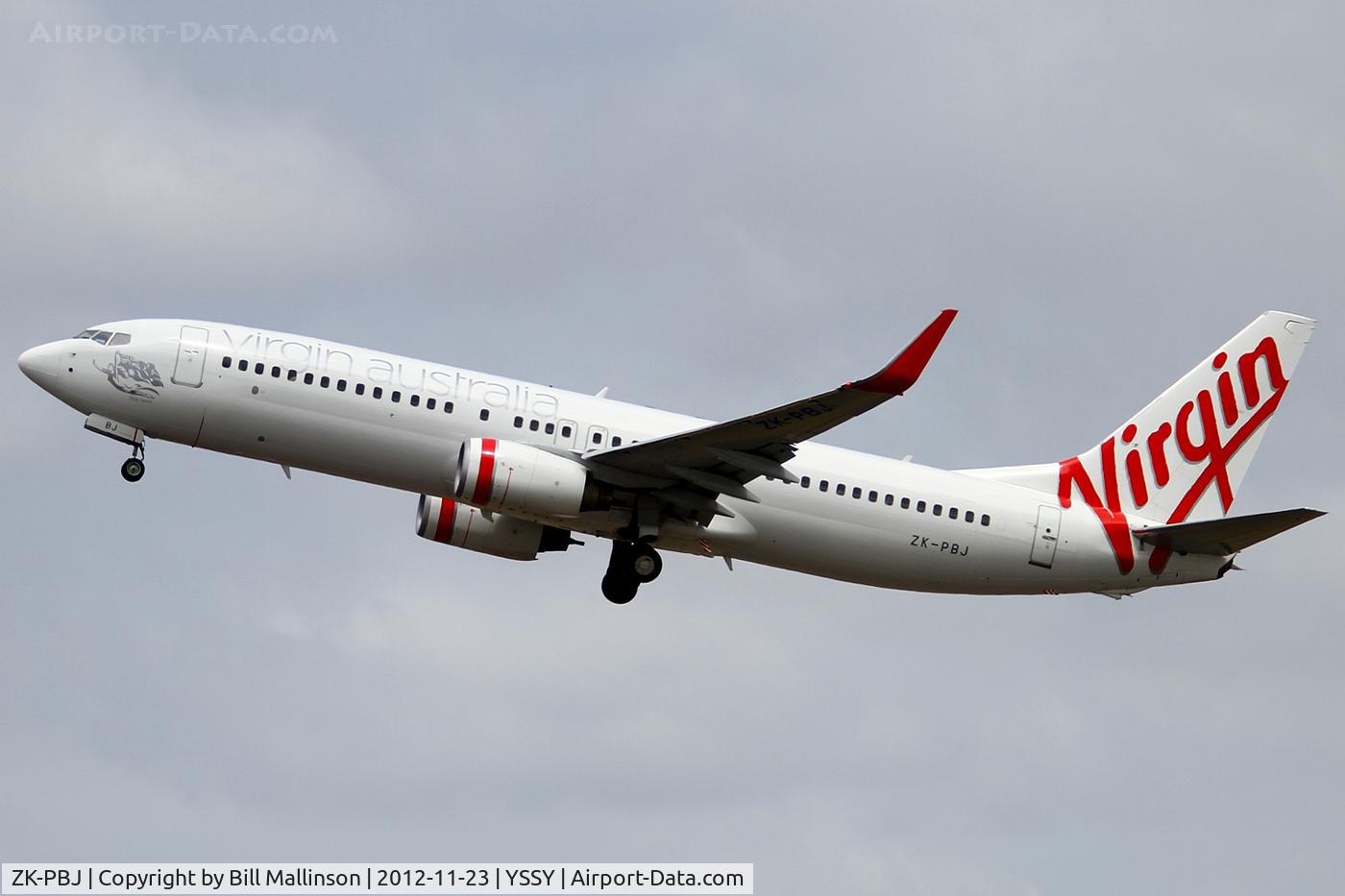 ZK-PBJ, 2004 Boeing 737-8FE C/N 34013, away from 34L