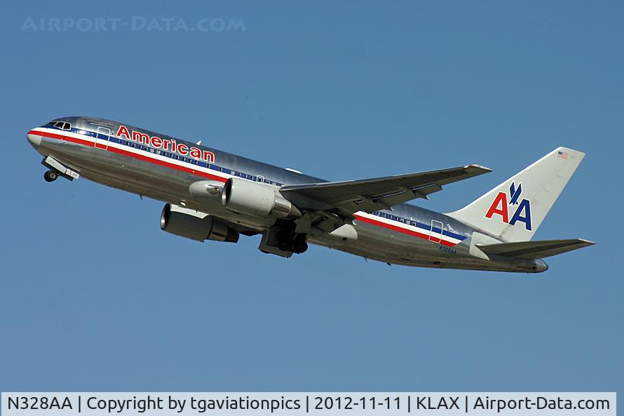 N328AA, 1986 Boeing 767-223 C/N 22328, N328AA
