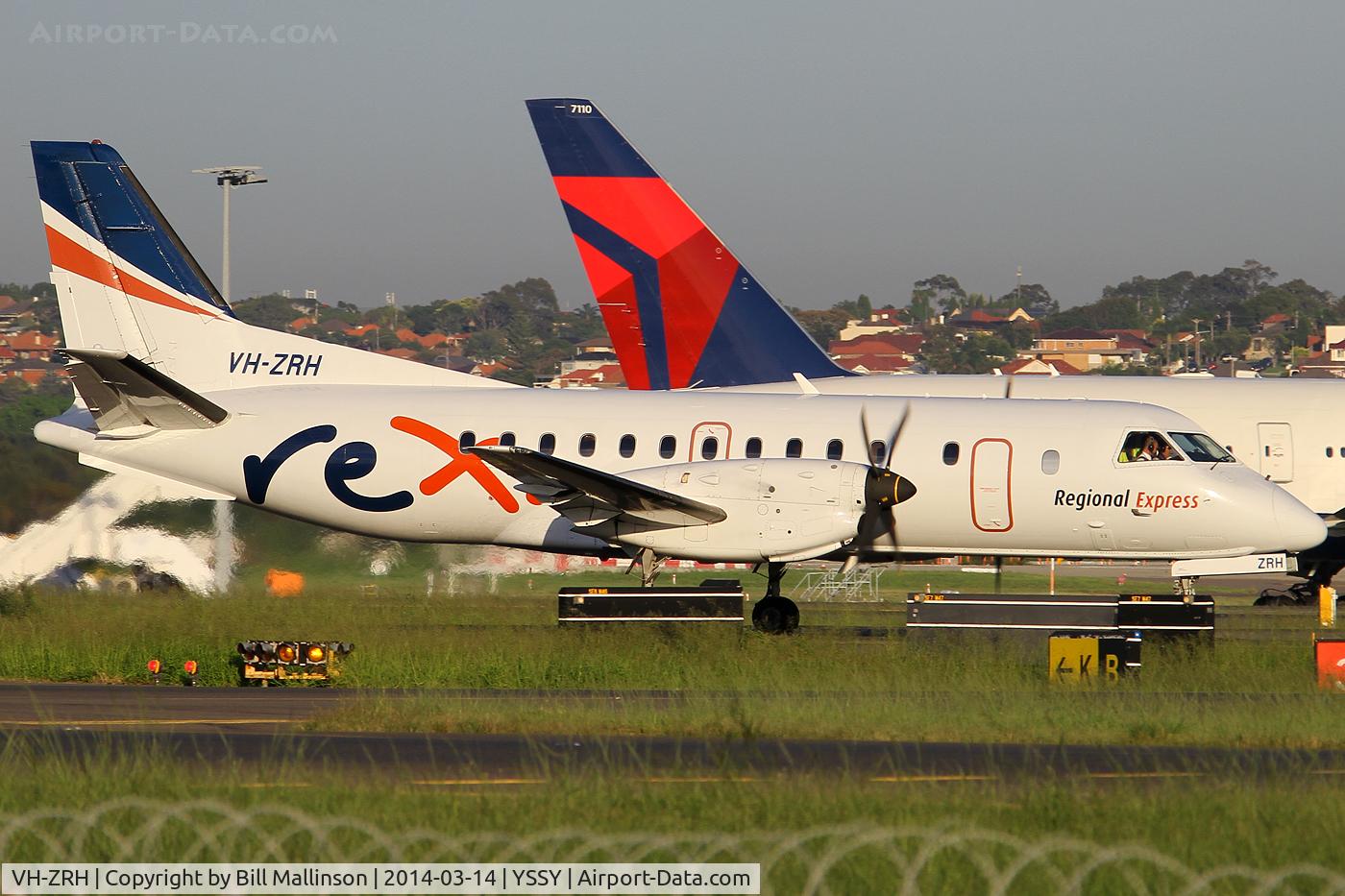 VH-ZRH, 1996 Saab 340B C/N 340B-392, taxiing from 34R